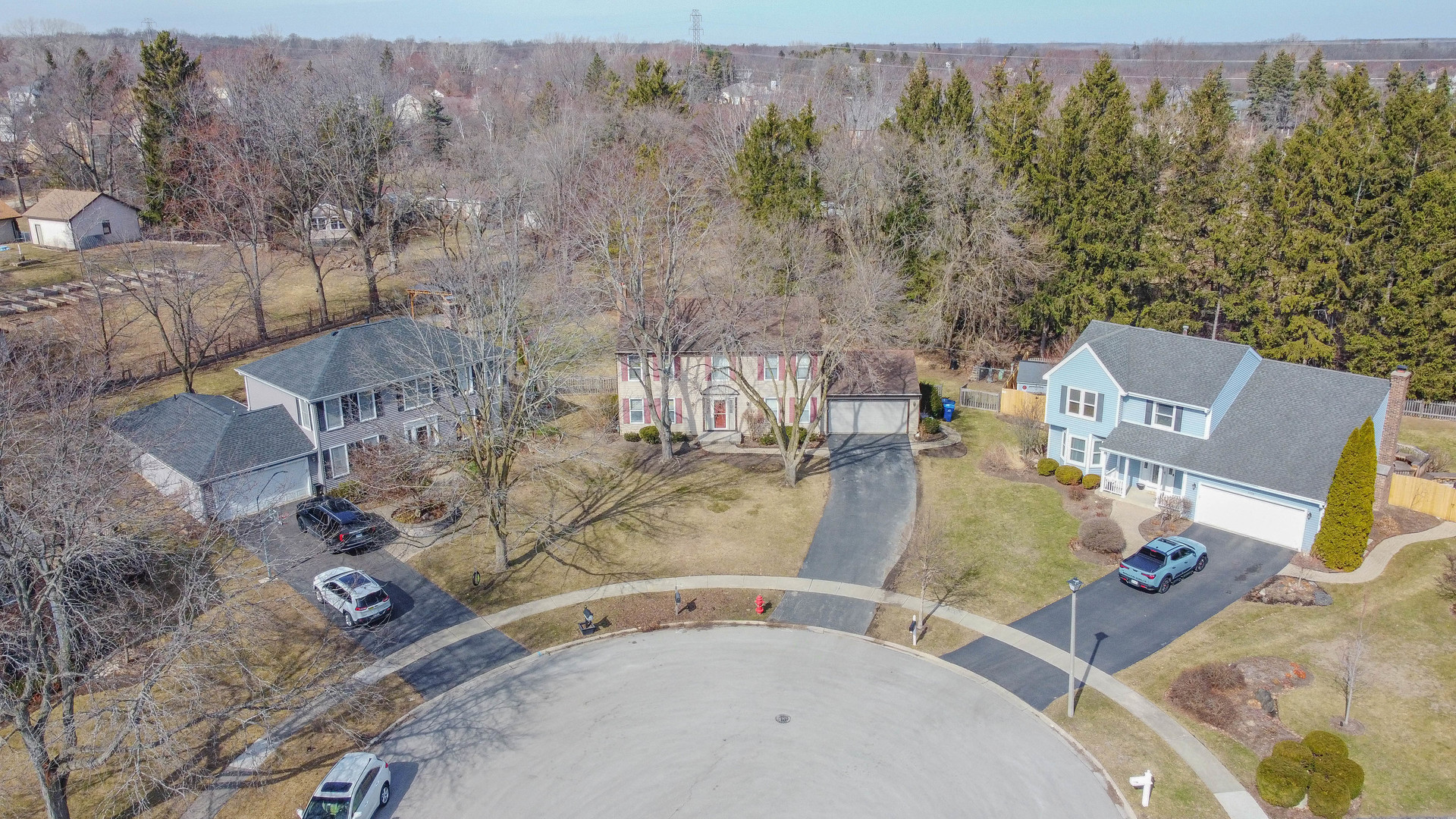 5081 Adele Drive, Gurnee, IL 60031