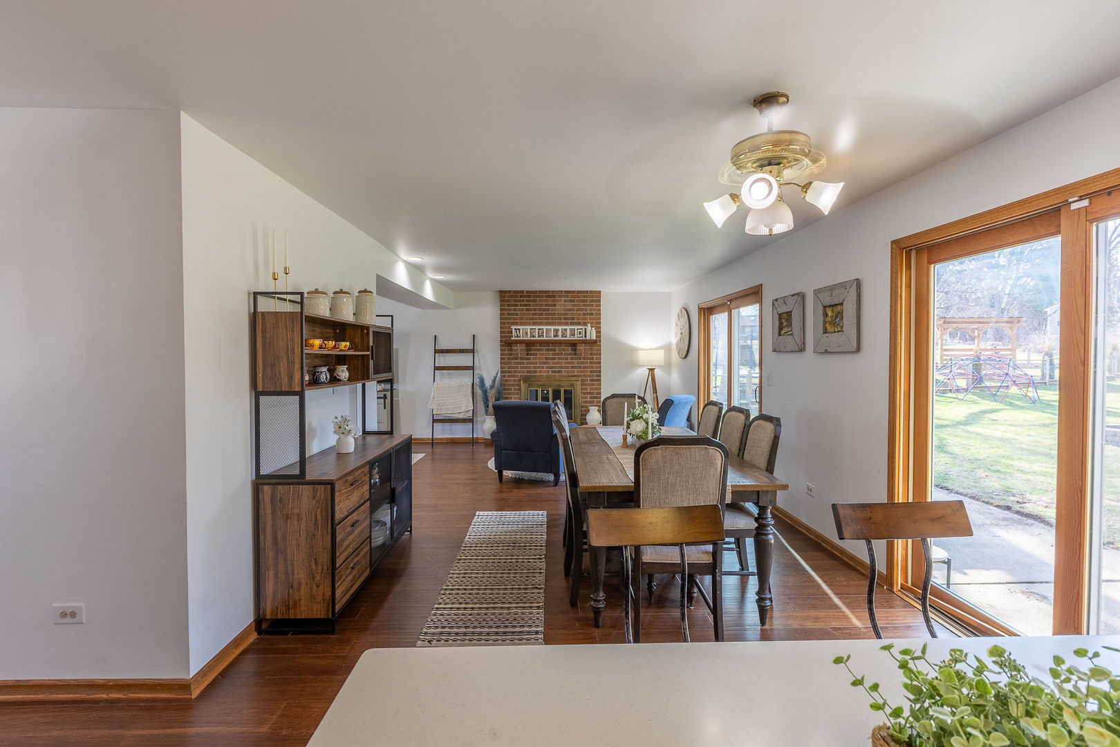 5081 Adele Drive, Gurnee, IL 60031