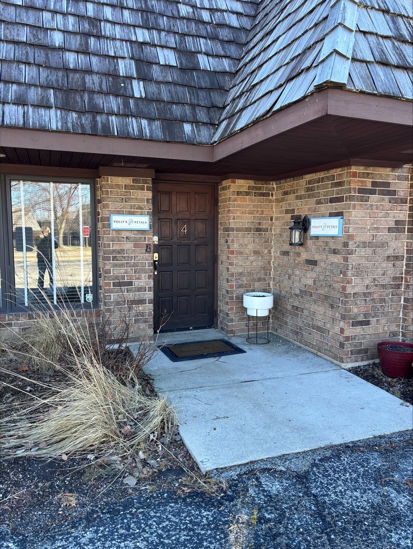 14045 W Petronella Drive, Libertyville, IL 60048