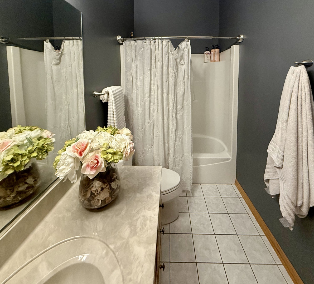 1139 River Bend Lane, Lisle, IL 60532