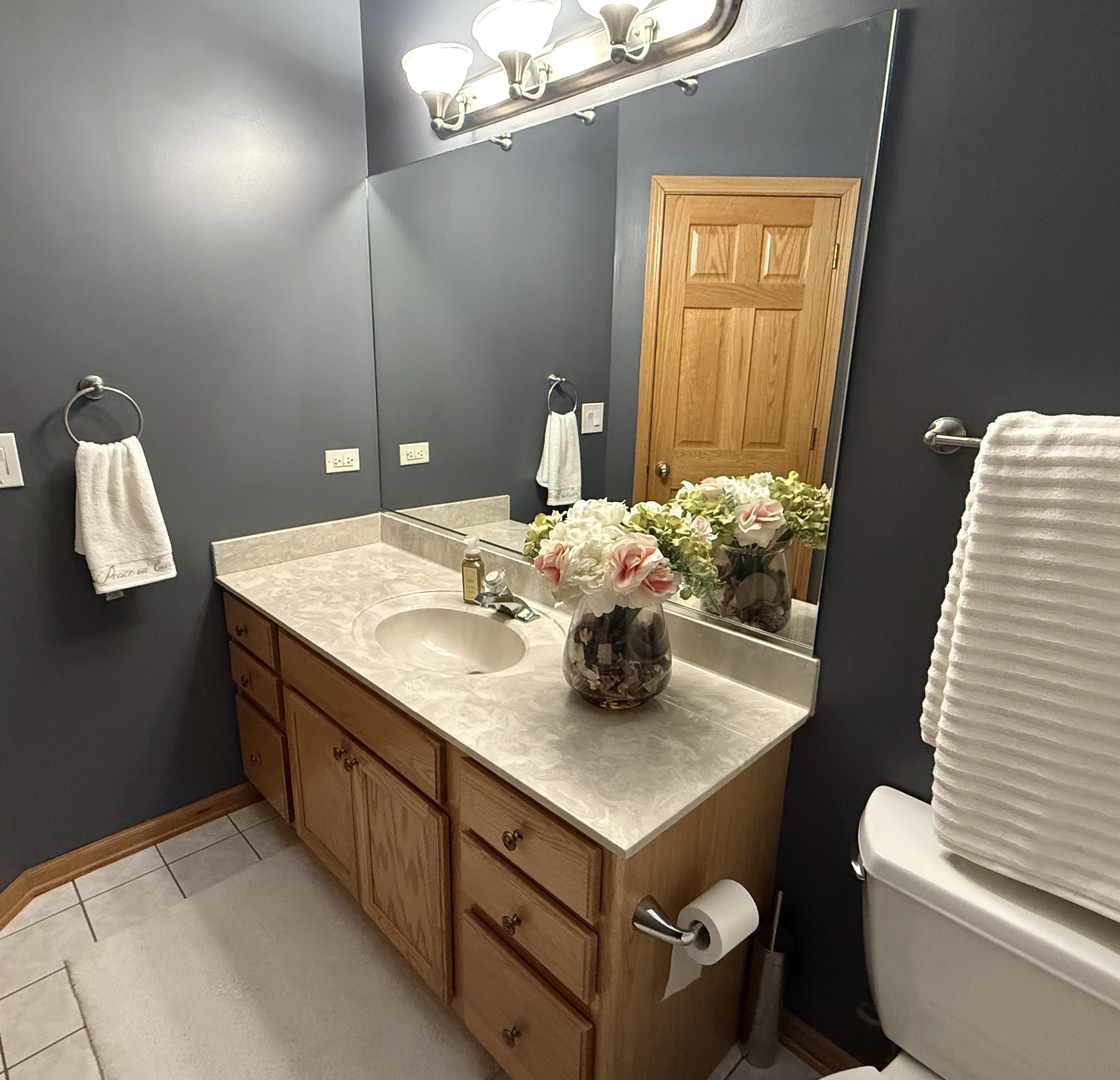 1139 River Bend Lane, Lisle, IL 60532