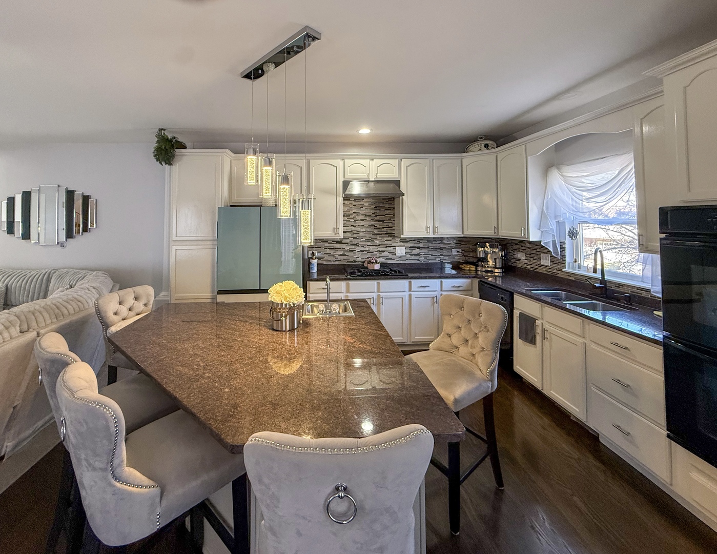 1139 River Bend Lane, Lisle, IL 60532