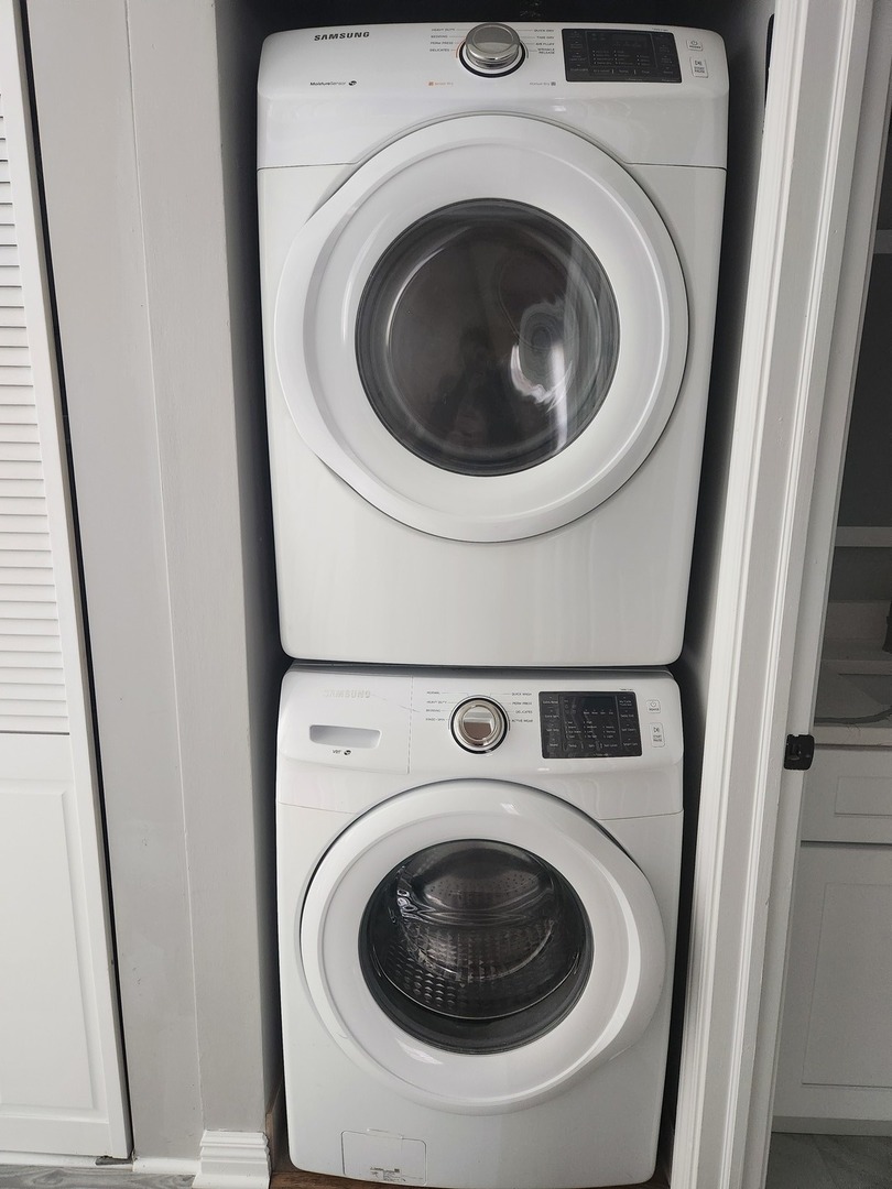 1020 Brunswick Harbor #5001, Schaumburg, IL 60193