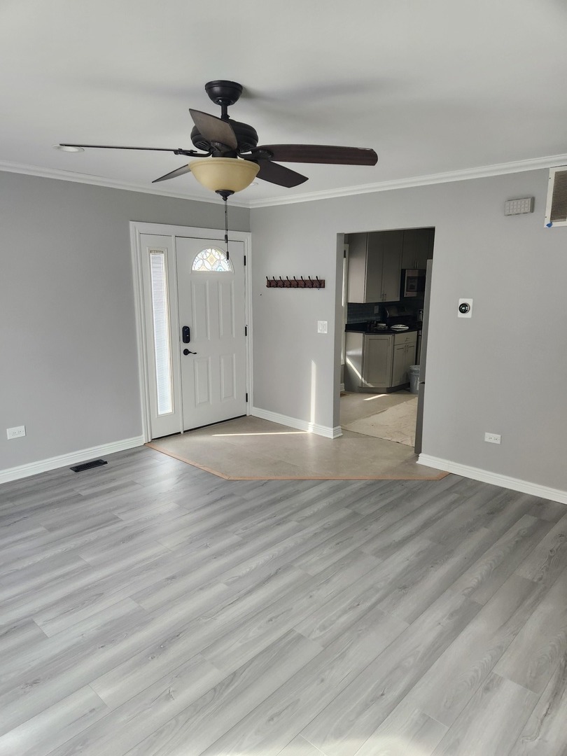 1020 Brunswick Harbor #5001, Schaumburg, IL 60193