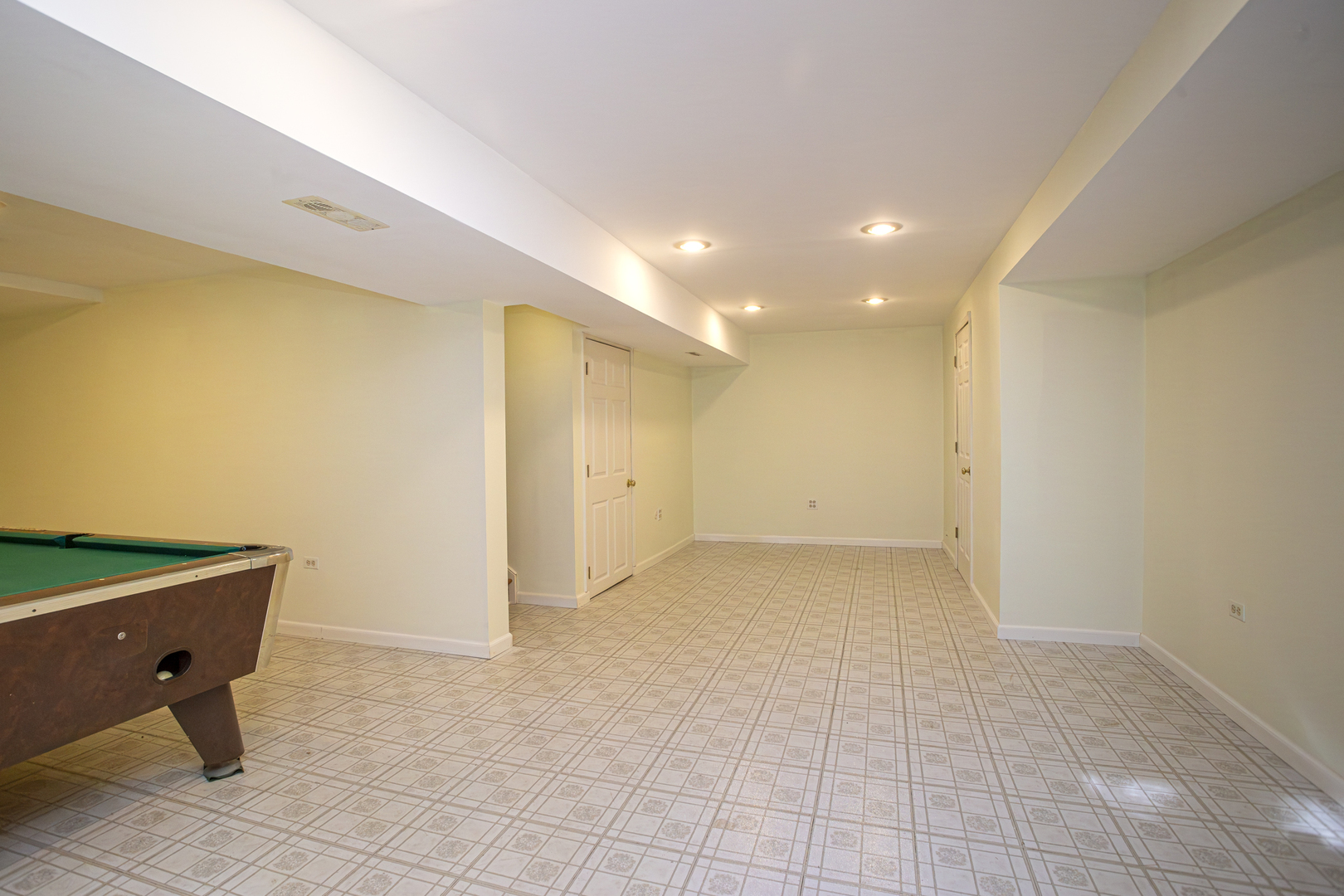 860 Amelia Court, Grayslake, IL 60030