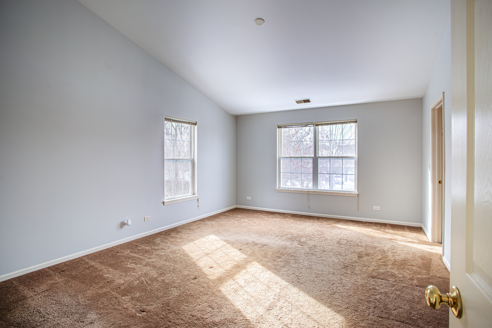 860 Amelia Court, Grayslake, IL 60030