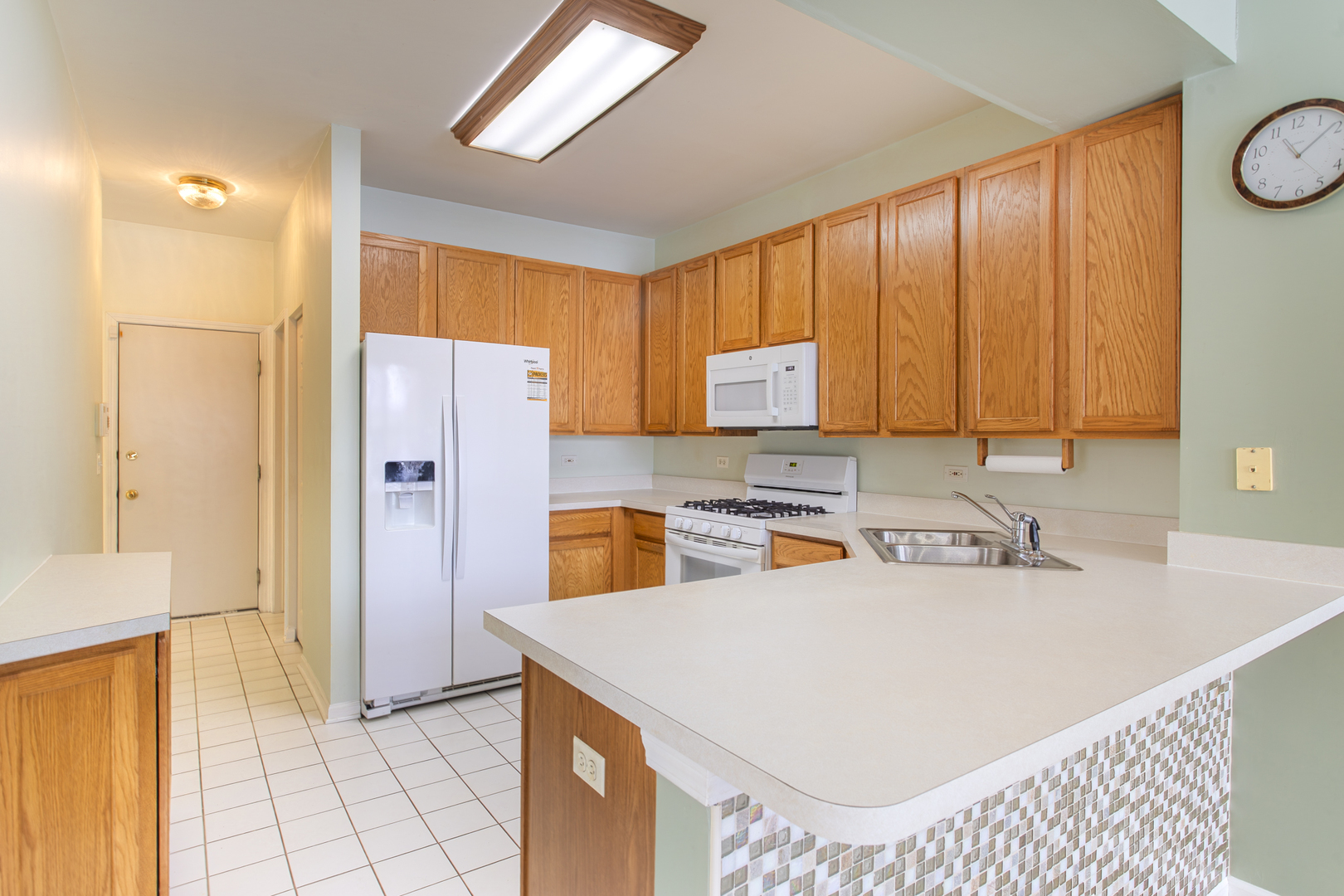 860 Amelia Court, Grayslake, IL 60030