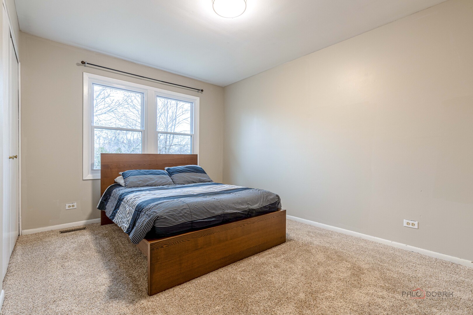 240 Osage Terrace, Buffalo Grove, IL 60089