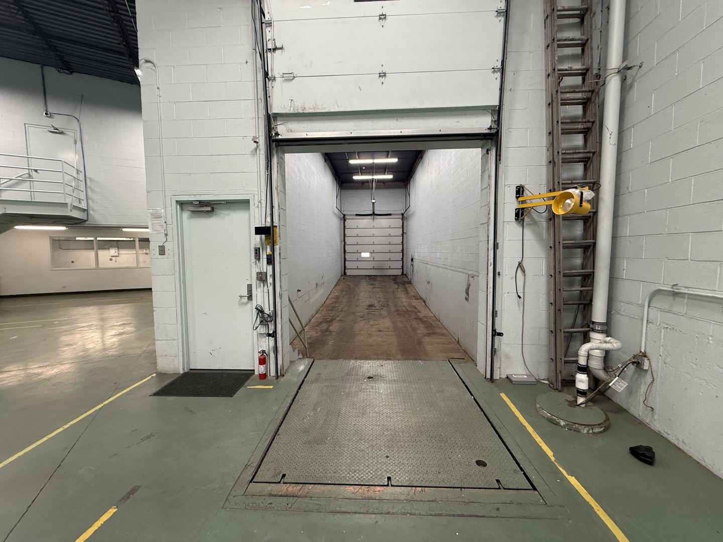 1881 Industrial Drive, Libertyville, IL 60048