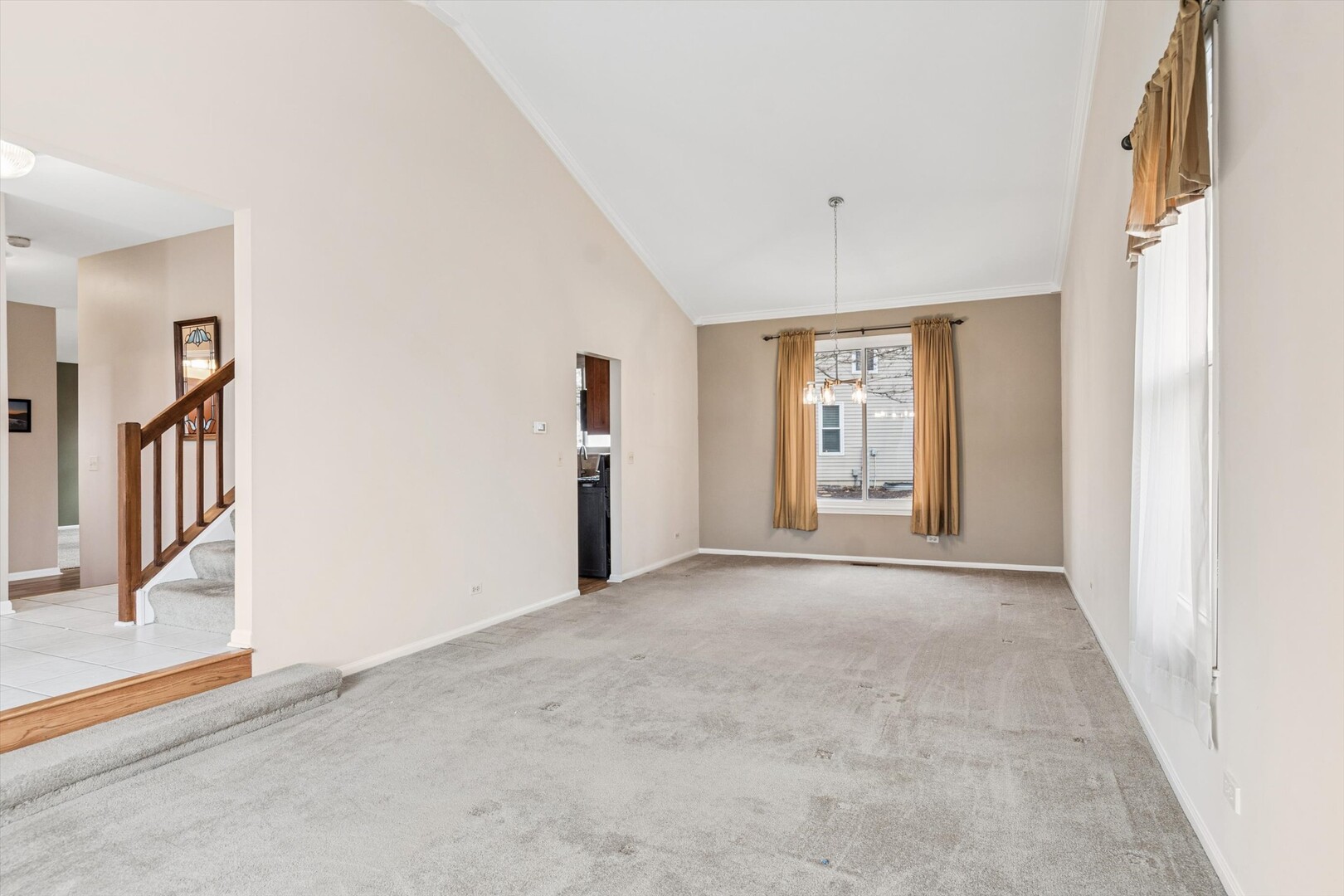 2100 Hammel Avenue, Aurora, IL 60504