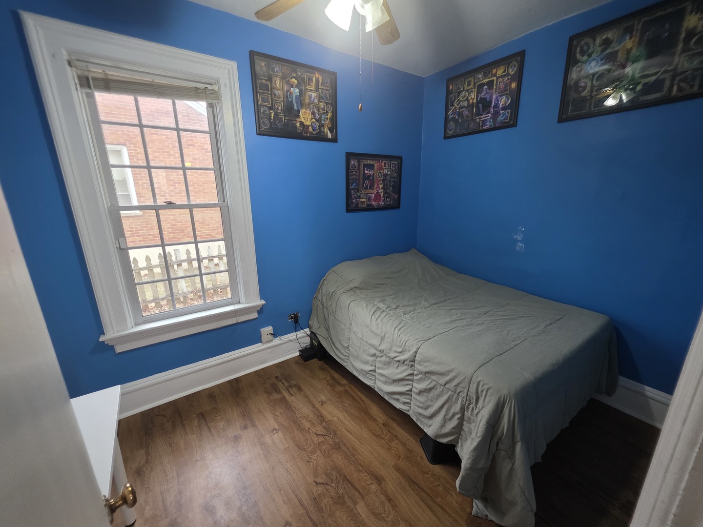 463 North Street, Elgin, IL 60120