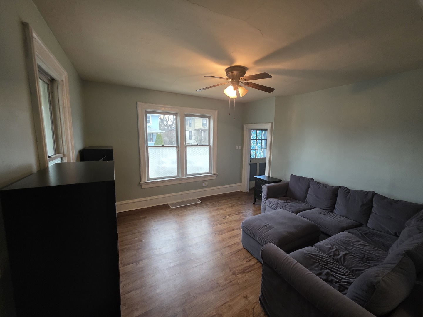 463 North Street, Elgin, IL 60120