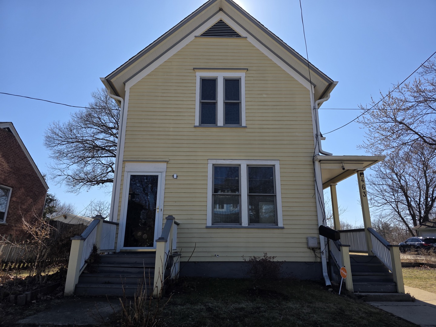 463 North Street, Elgin, IL 60120