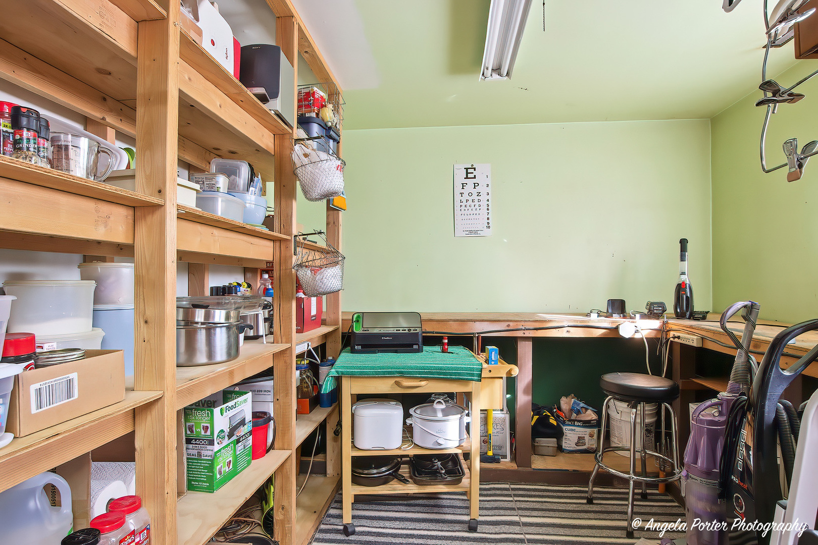 1210 S Broadway Street, McHenry, IL 60050