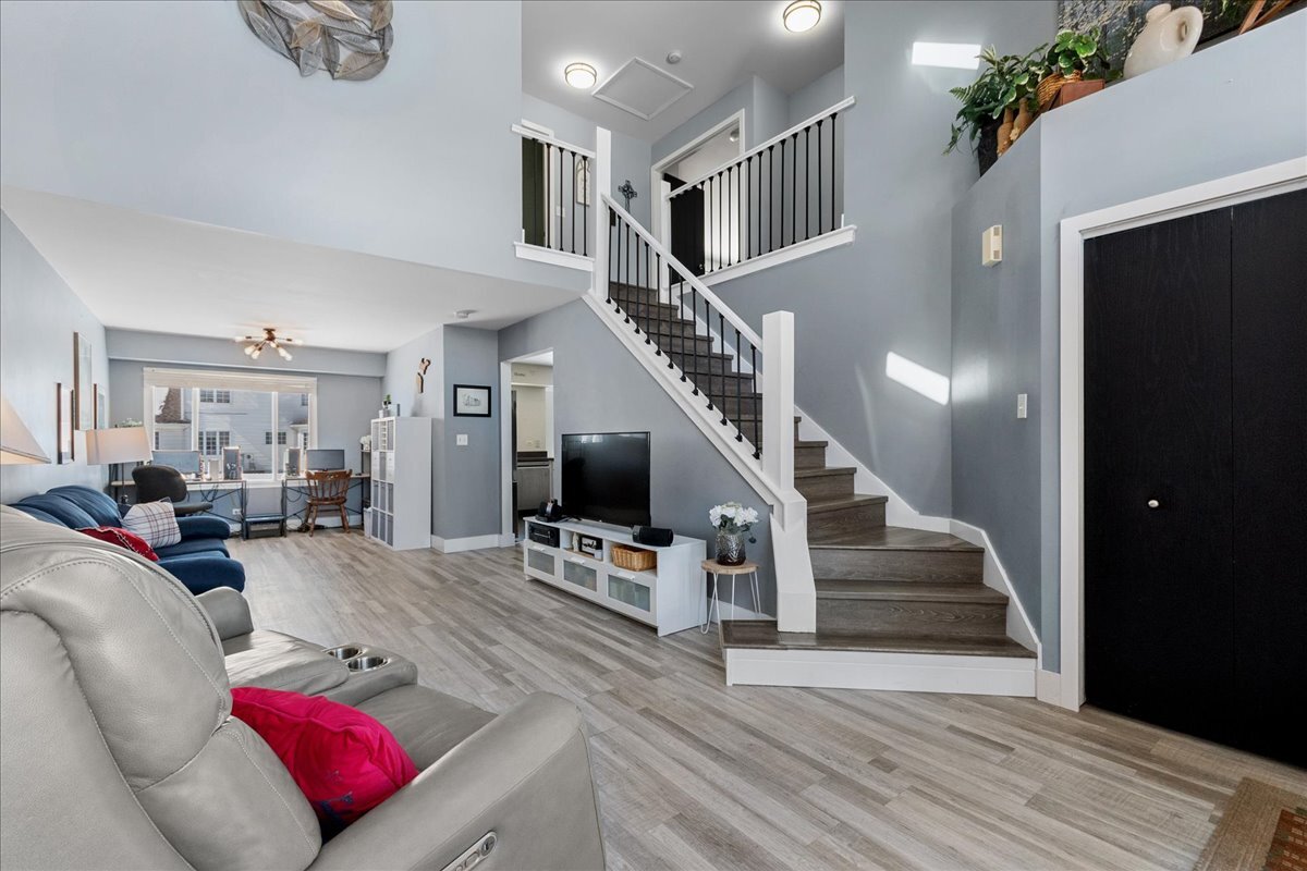 646 Aspen Drive, Romeoville, IL 60446