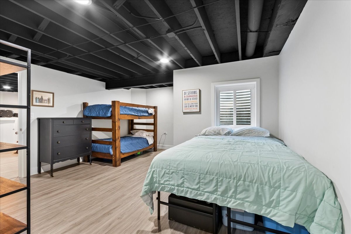 646 Aspen Drive, Romeoville, IL 60446