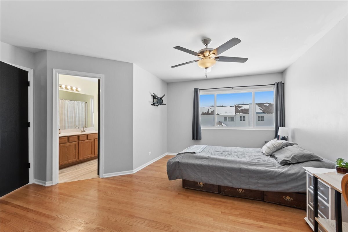 646 Aspen Drive, Romeoville, IL 60446