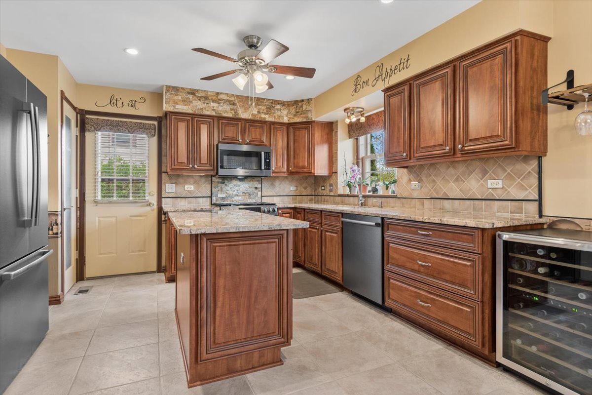 Bolingbrook, IL 60490