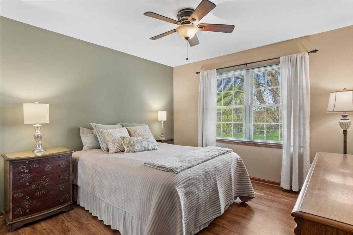 Bolingbrook, IL 60490