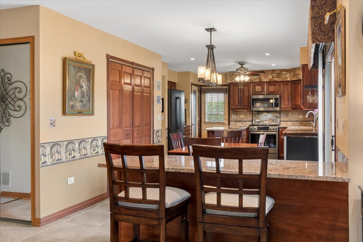 Bolingbrook, IL 60490