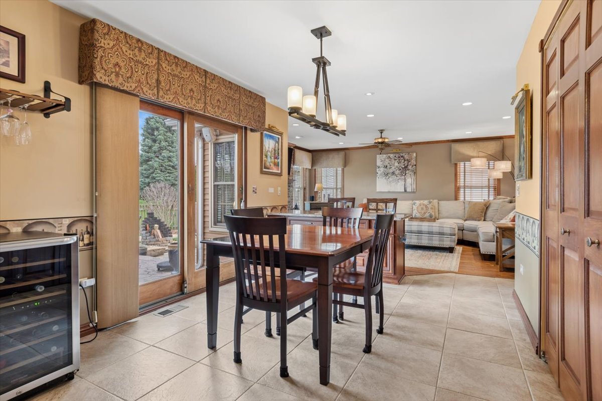 Bolingbrook, IL 60490