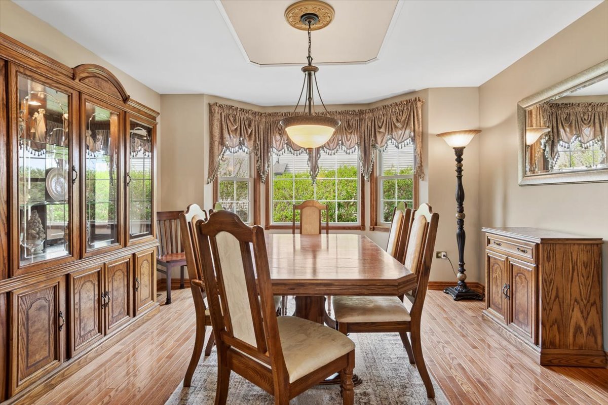 Bolingbrook, IL 60490