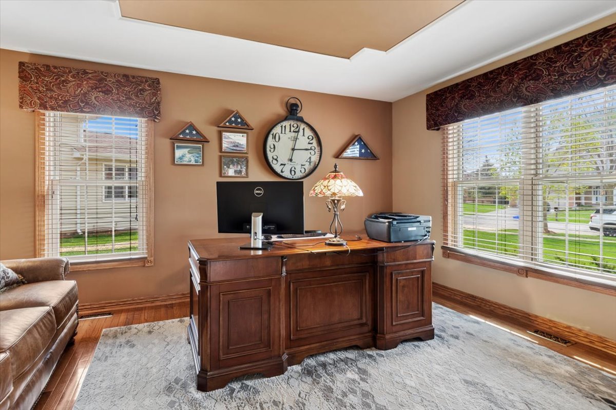 Bolingbrook, IL 60490