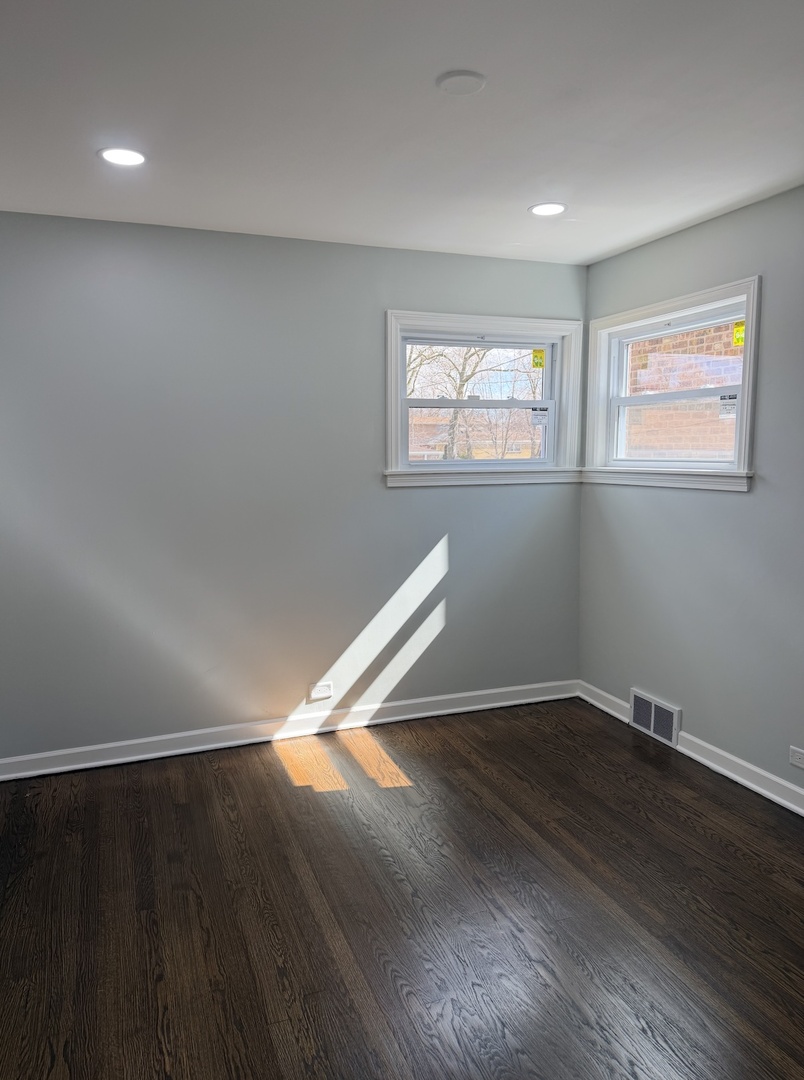 14535 S Parnell Avenue, Riverdale, IL 60827