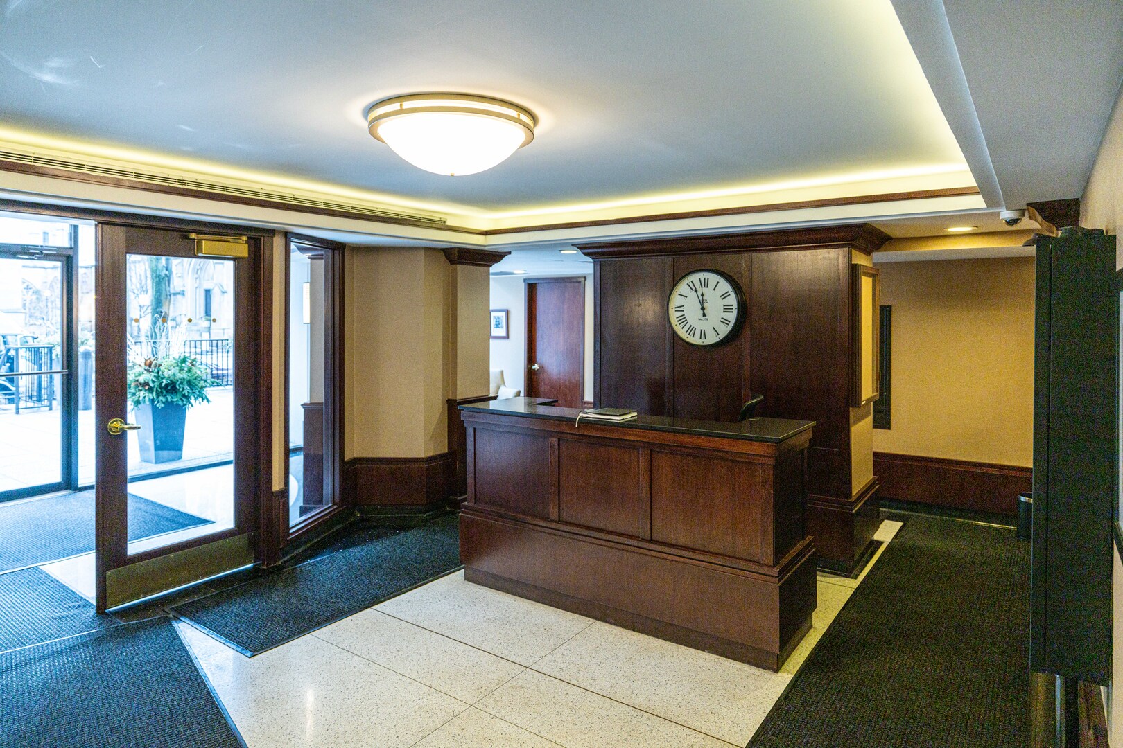 1415 N Dearborn Street #17D, Chicago, IL 60610