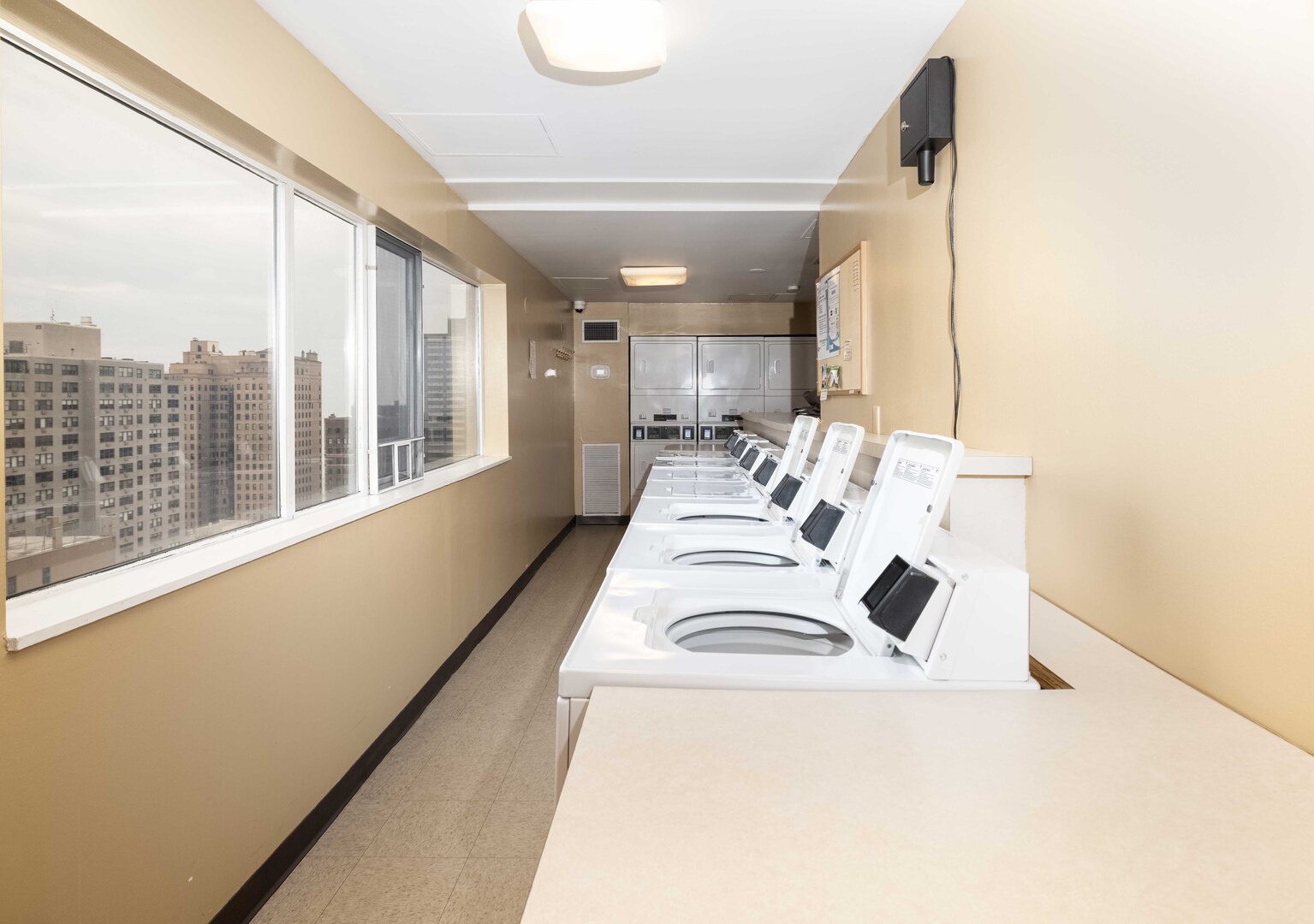 1415 N Dearborn Street #17D, Chicago, IL 60610