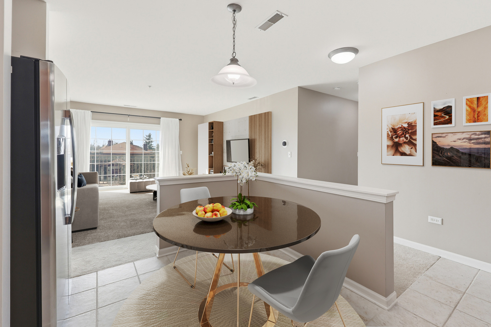 14 S Prospect Street #402, Roselle, IL 60172