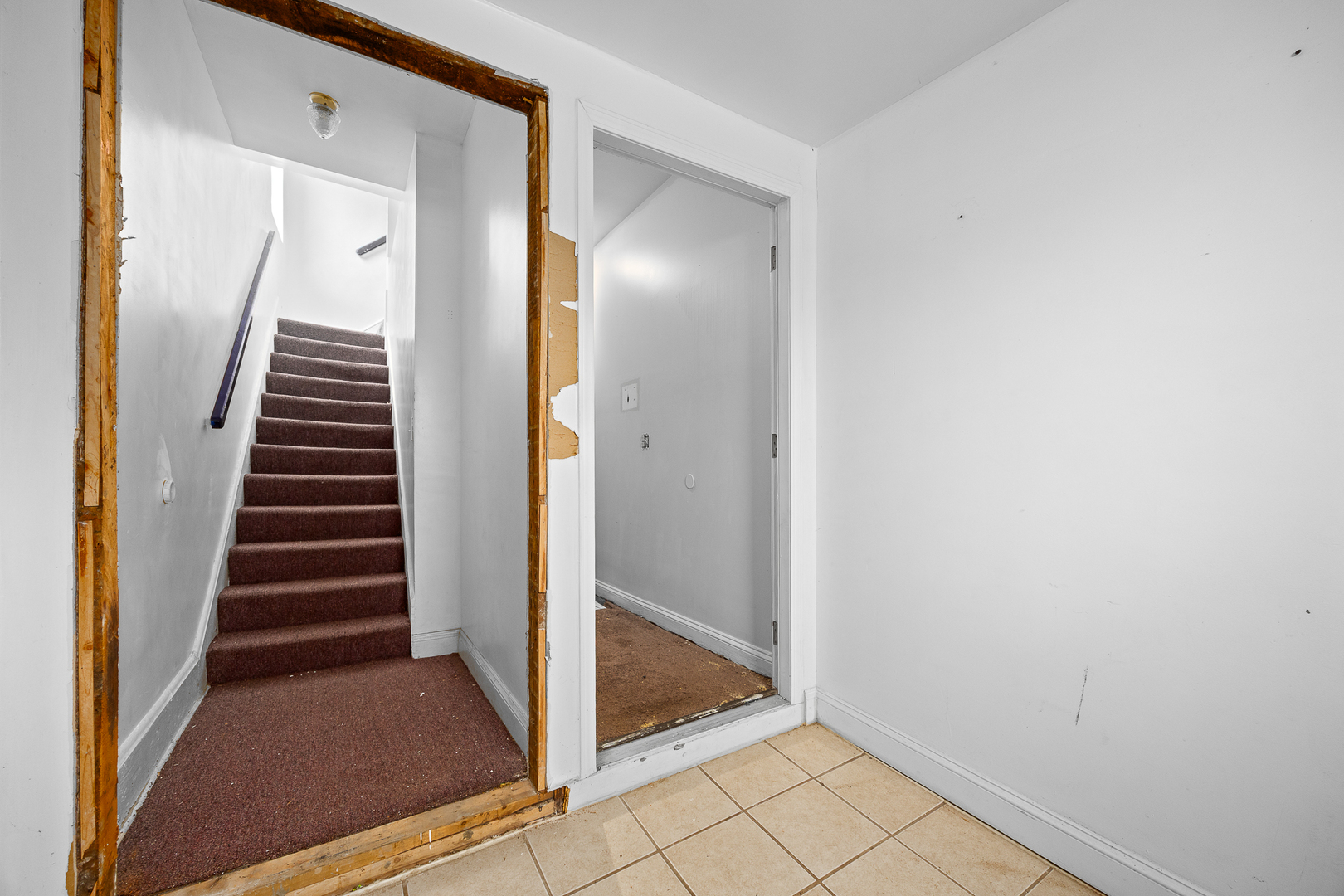 1007 S 1ST Avenue, Maywood, IL 60153