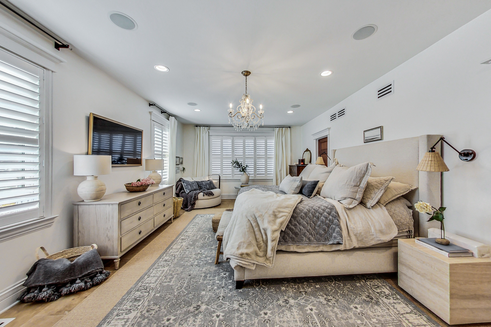 5345 Lawn Avenue, Western Springs, IL 60558