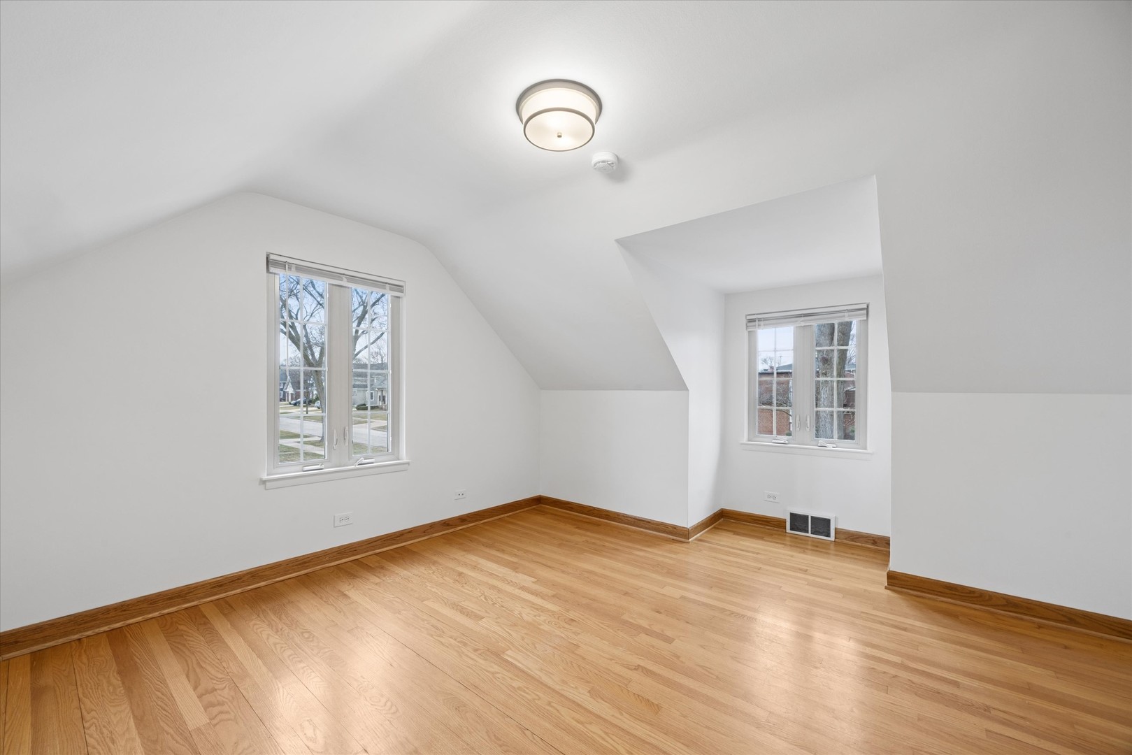 4413 Clausen Avenue #4413, Western Springs, IL 60558