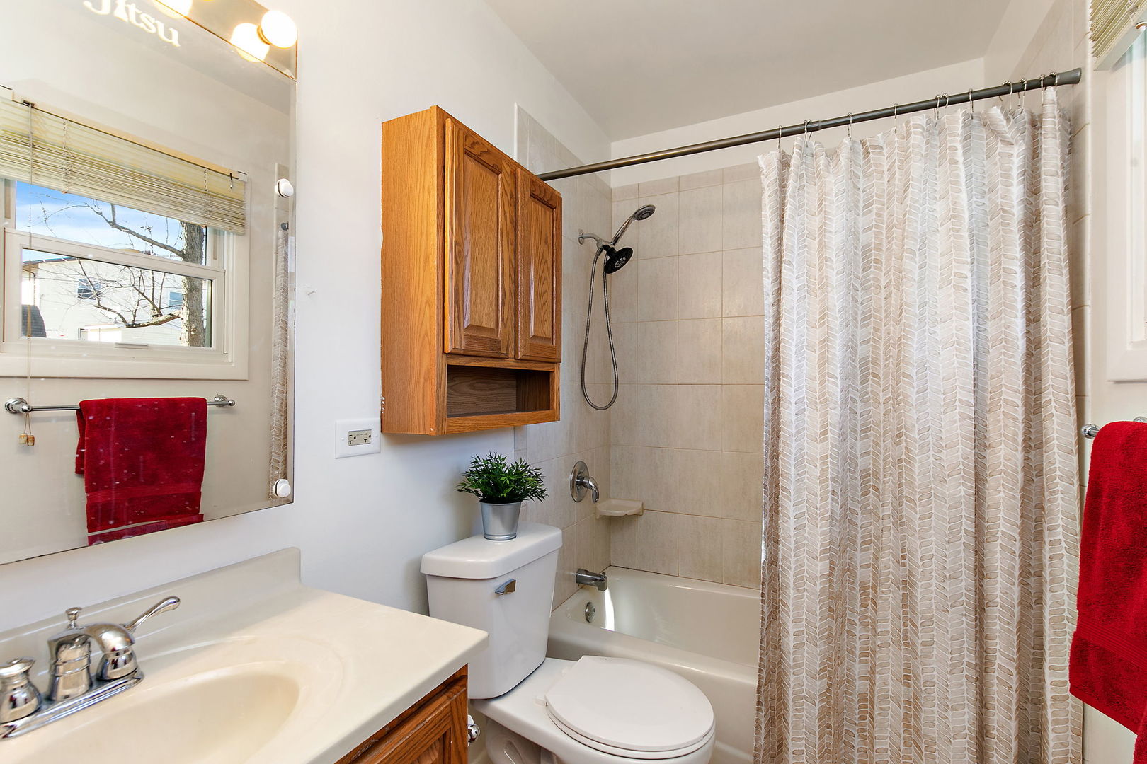 7407 Coventry Drive, Hanover Park, IL 60133