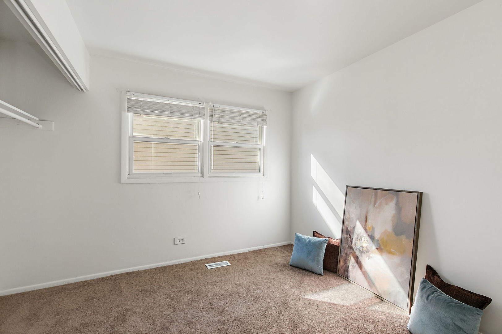 7407 Coventry Drive, Hanover Park, IL 60133