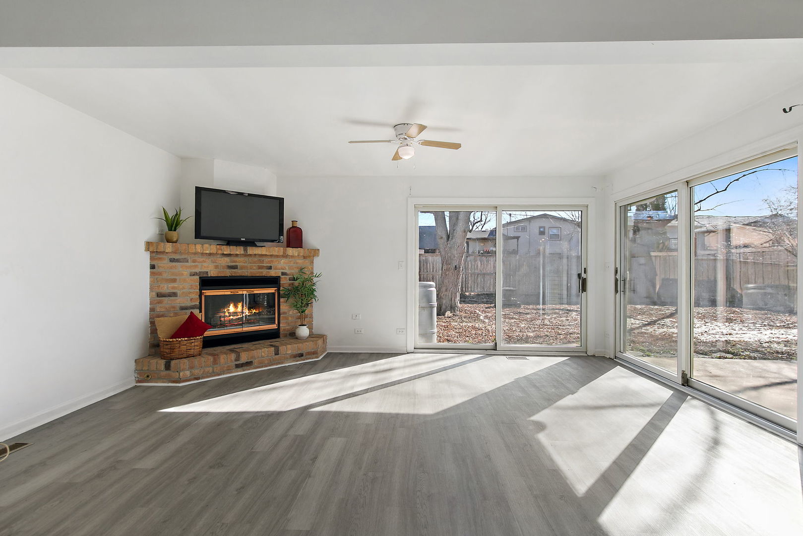 7407 Coventry Drive, Hanover Park, IL 60133