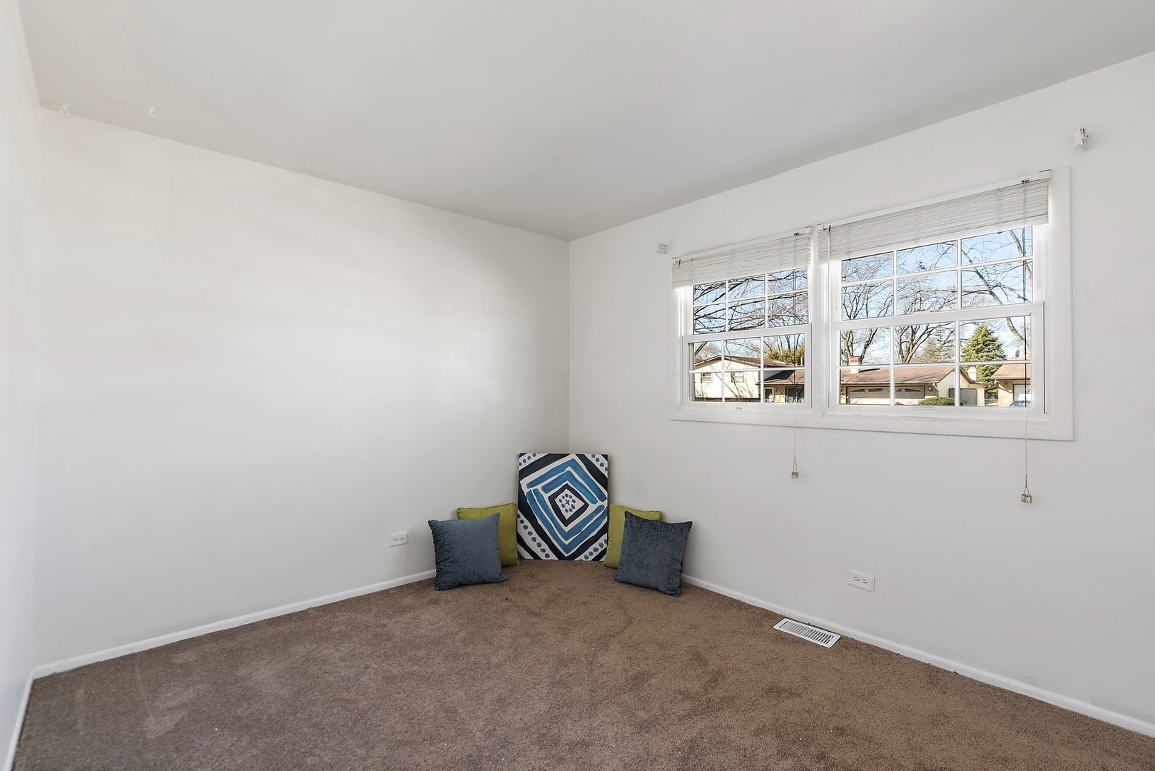 7407 Coventry Drive, Hanover Park, IL 60133