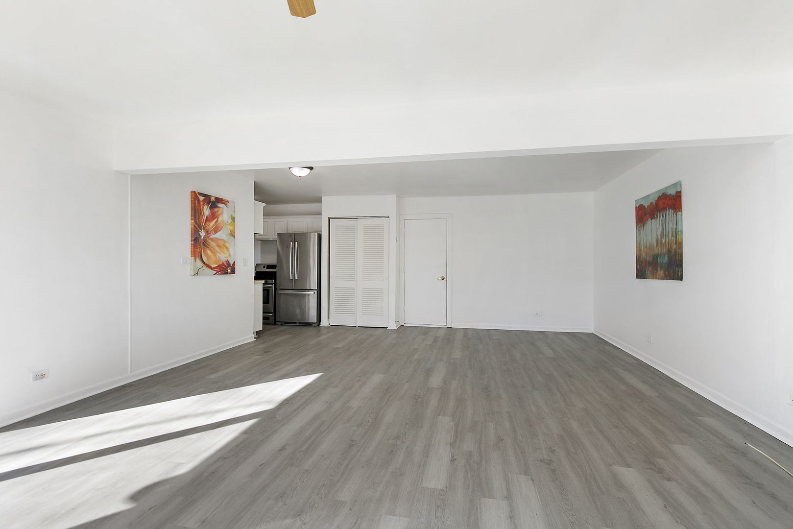 7407 Coventry Drive, Hanover Park, IL 60133