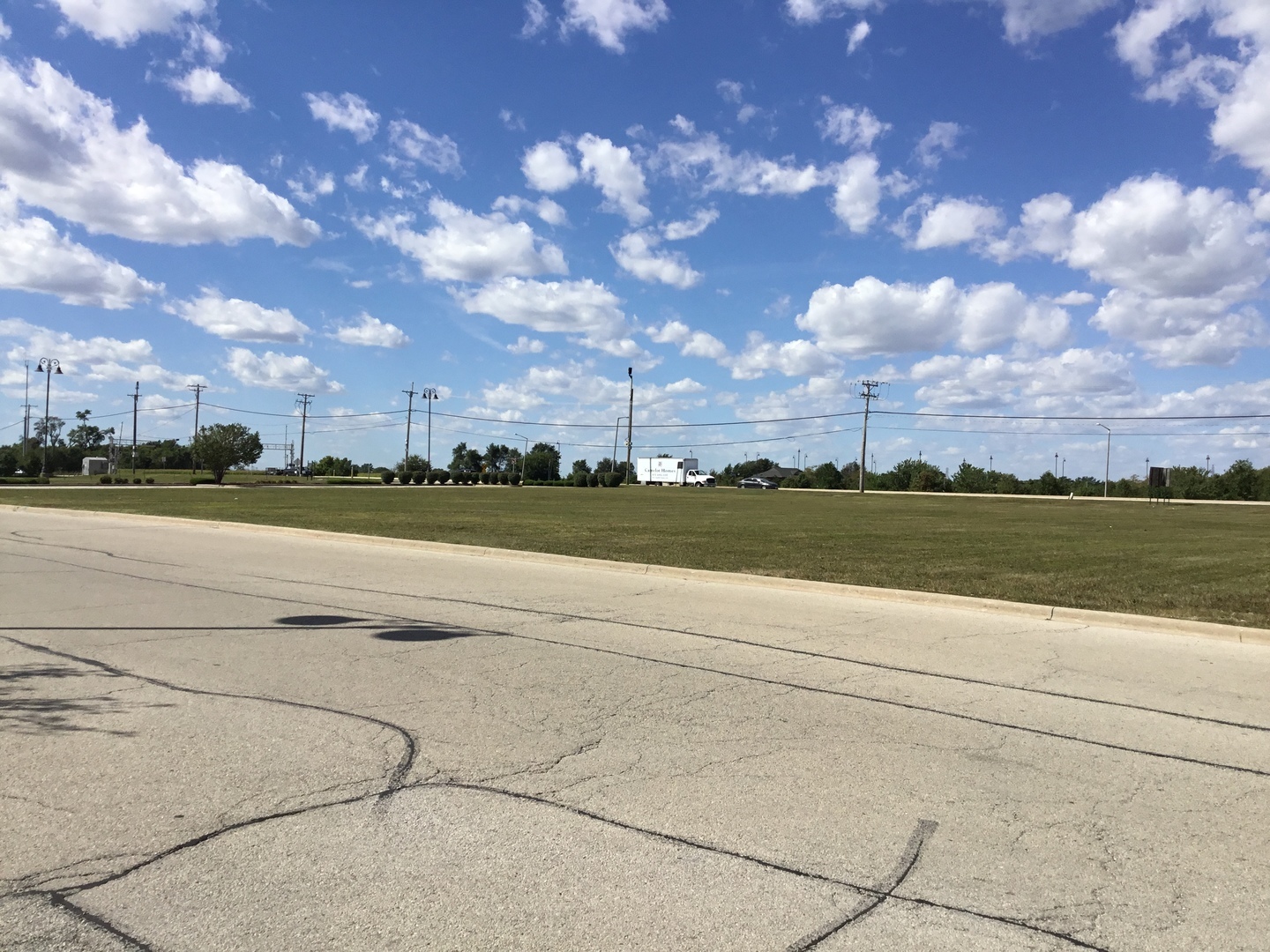 550 E Laraway Road, New Lenox, IL 60451