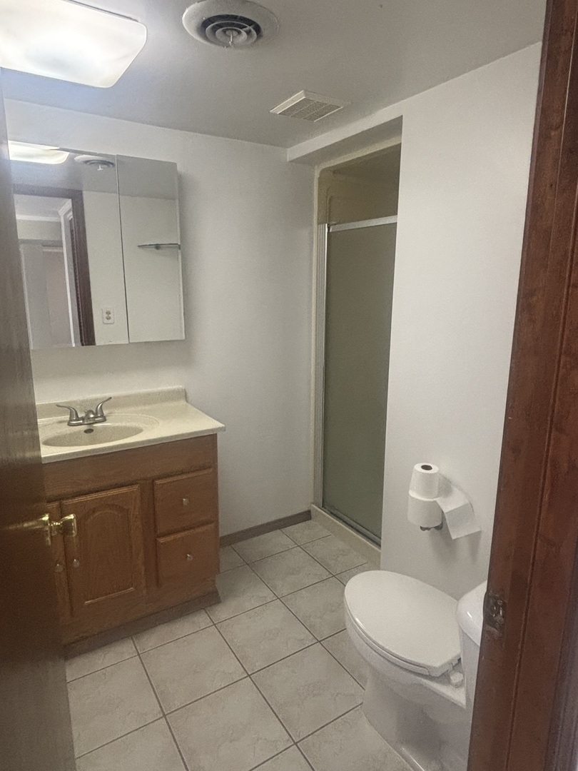 7718 Butternut Court, Woodridge, IL 60517