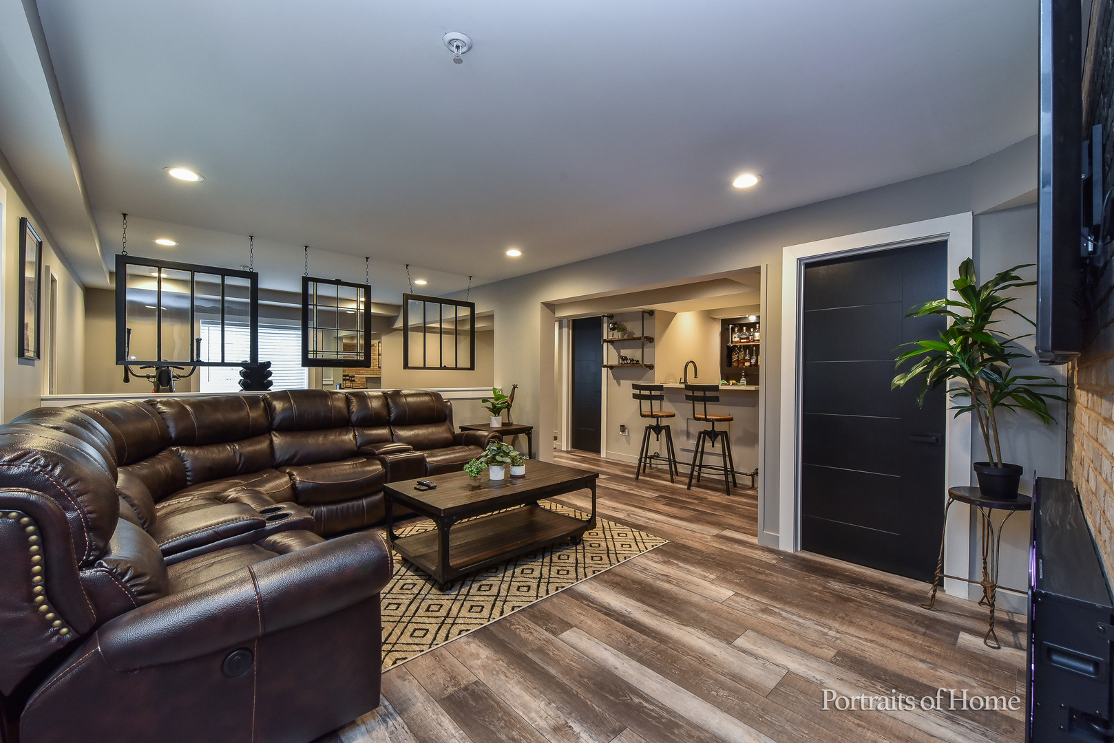 575 BOBBY ANN Court #575, Roselle, IL 60172