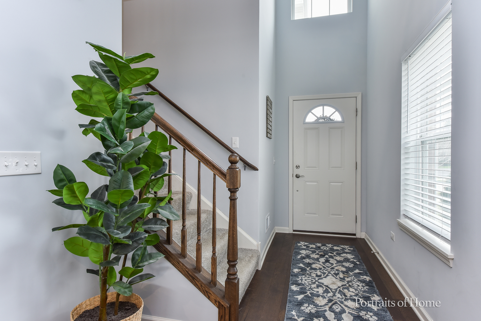 575 BOBBY ANN Court #575, Roselle, IL 60172