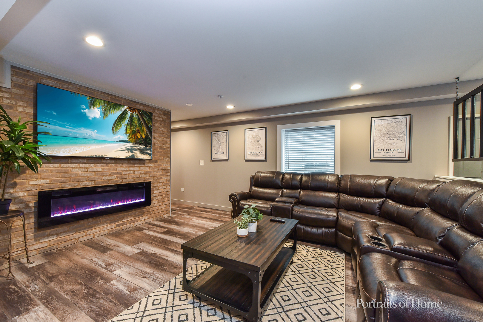 575 BOBBY ANN Court #575, Roselle, IL 60172