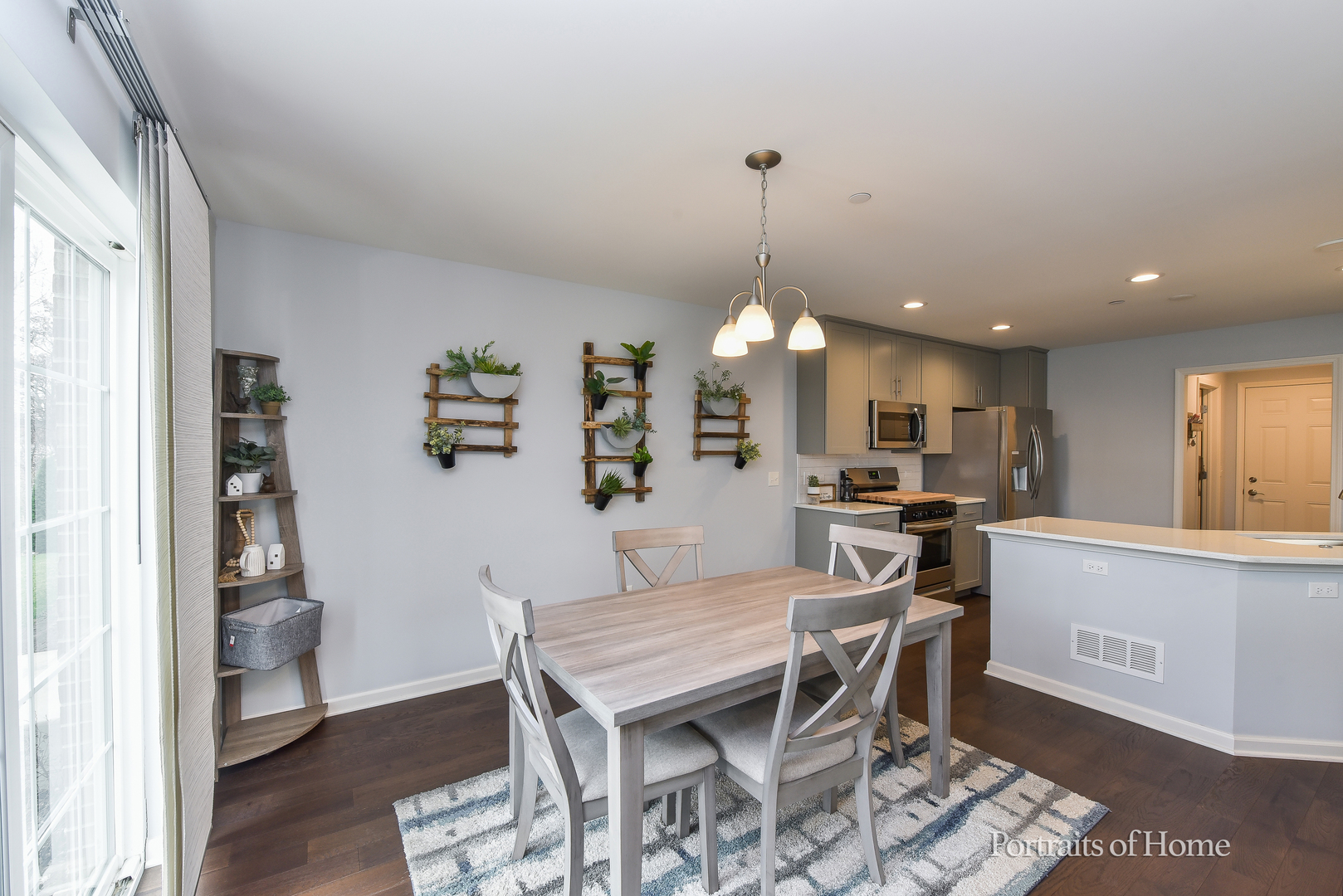 575 BOBBY ANN Court #575, Roselle, IL 60172