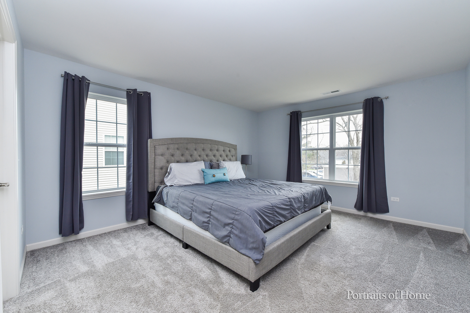 575 BOBBY ANN Court #575, Roselle, IL 60172