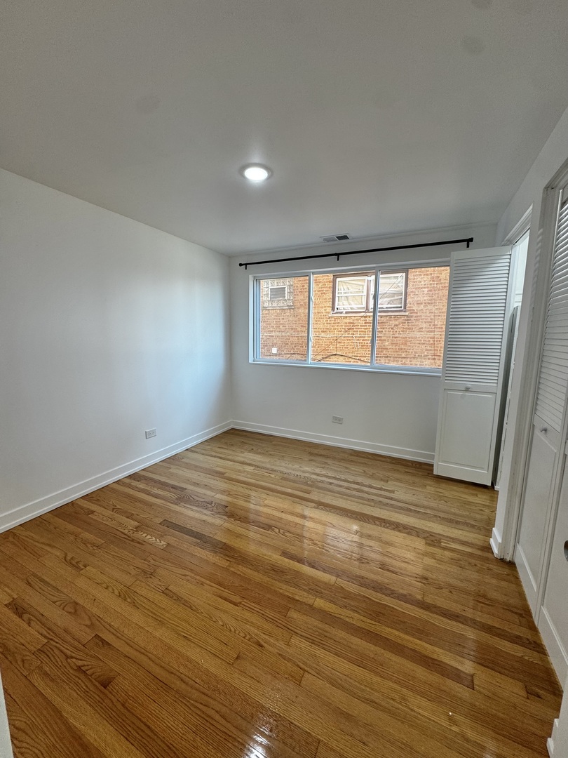 4656 W 87th Street #1, Chicago, IL 60652