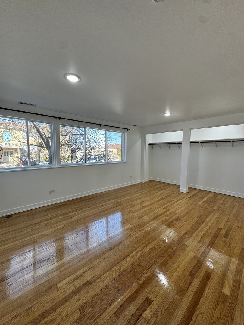 4656 W 87th Street #1, Chicago, IL 60652