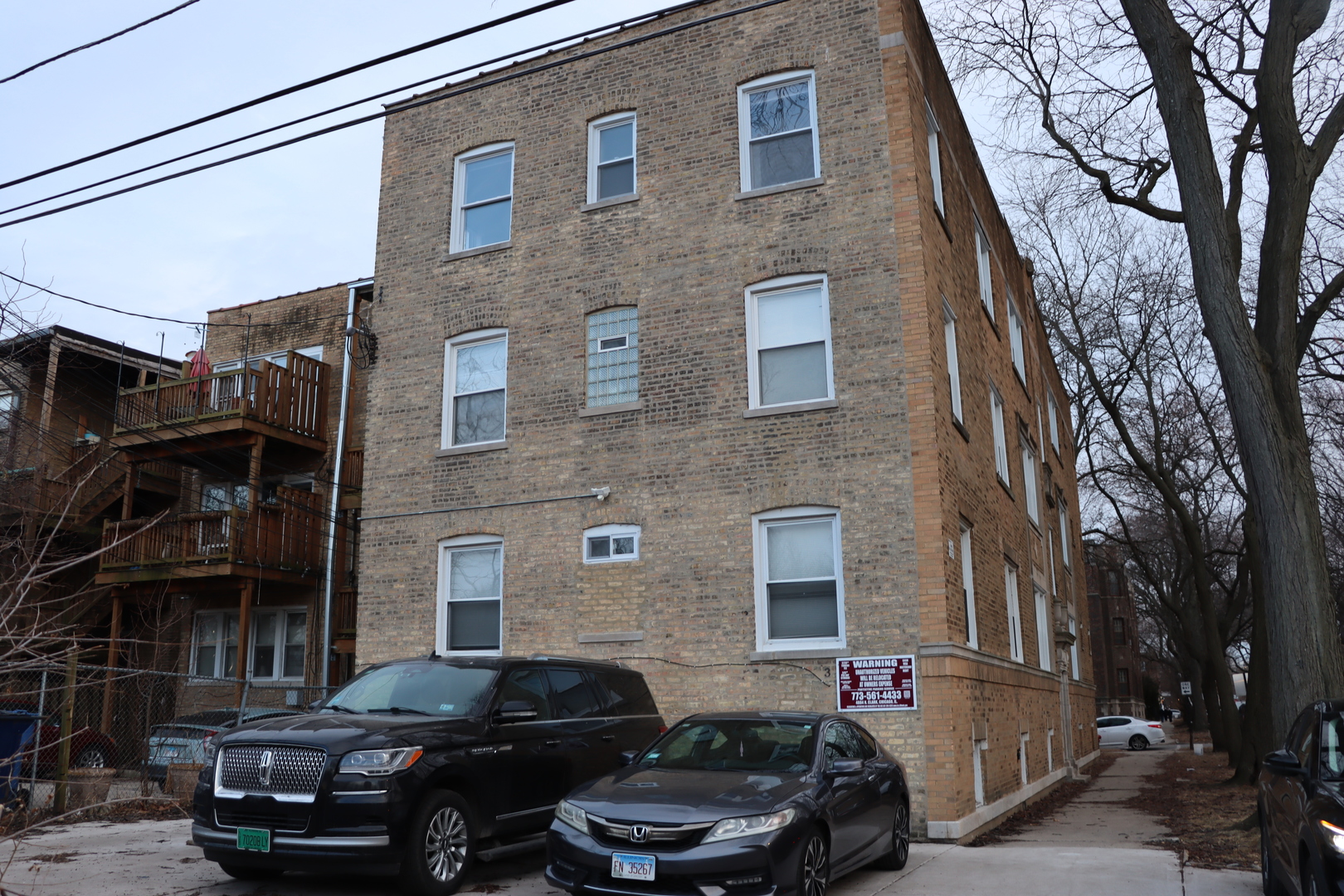 6505 N Bell Avenue, Chicago, IL 60645