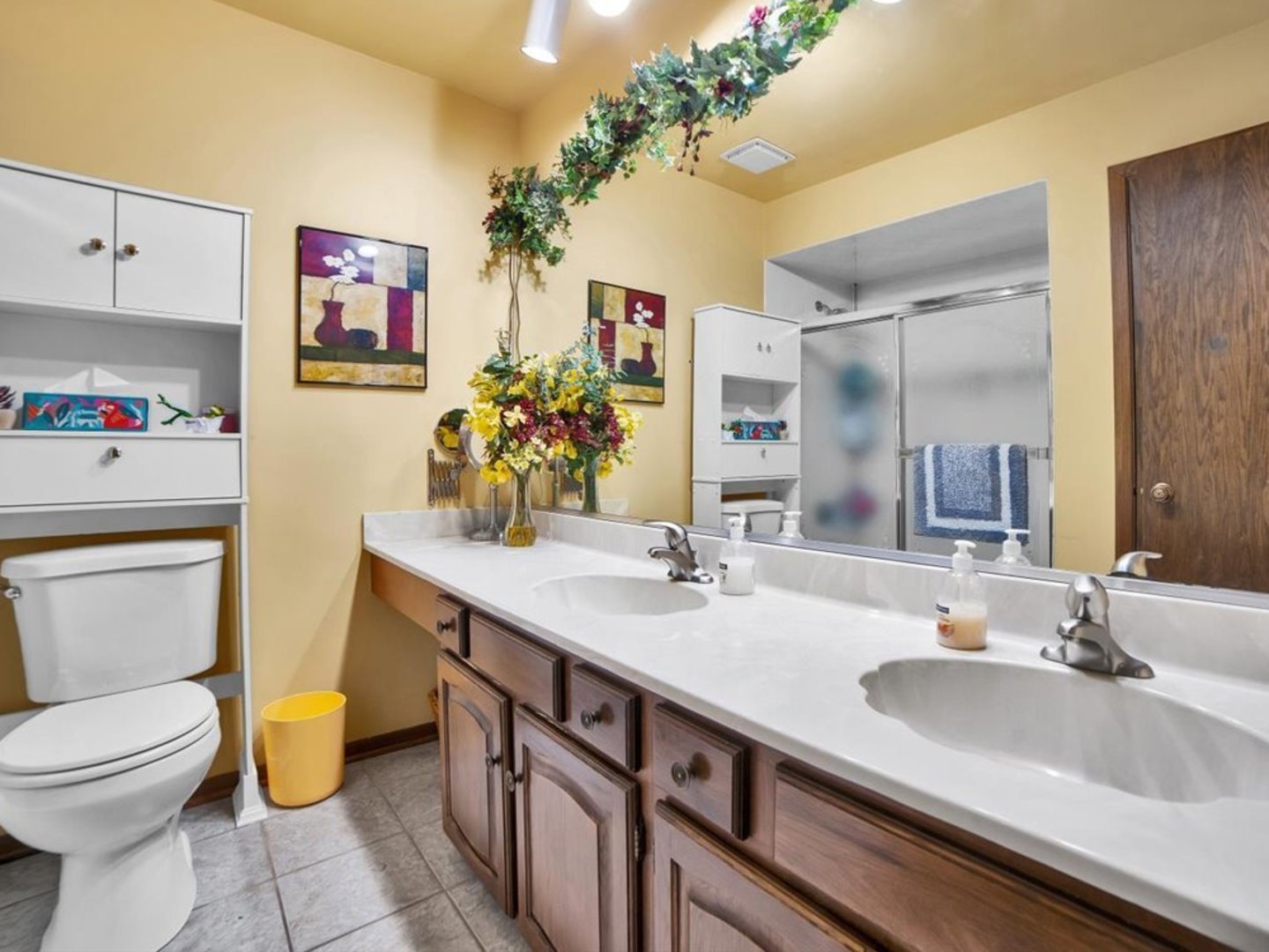 1102 E Ardyce Lane, Mount Prospect, IL 60056